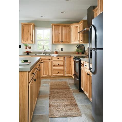 what are lowe's highest quality cabinets